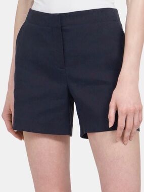 Theory Tailored Linen Short in deep navy